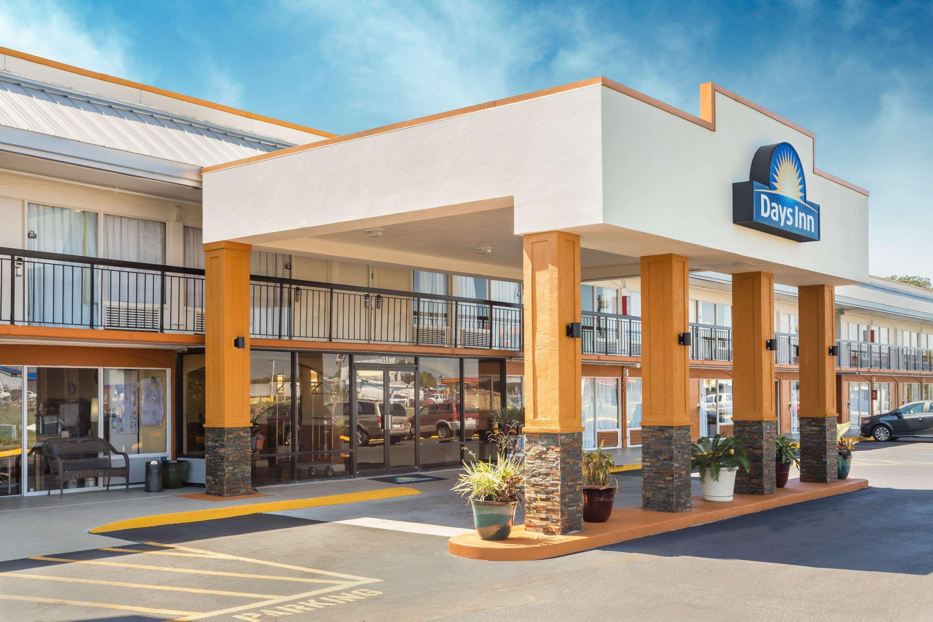 Days Inn By Wyndham Wildwood I-75 Экстерьер фото