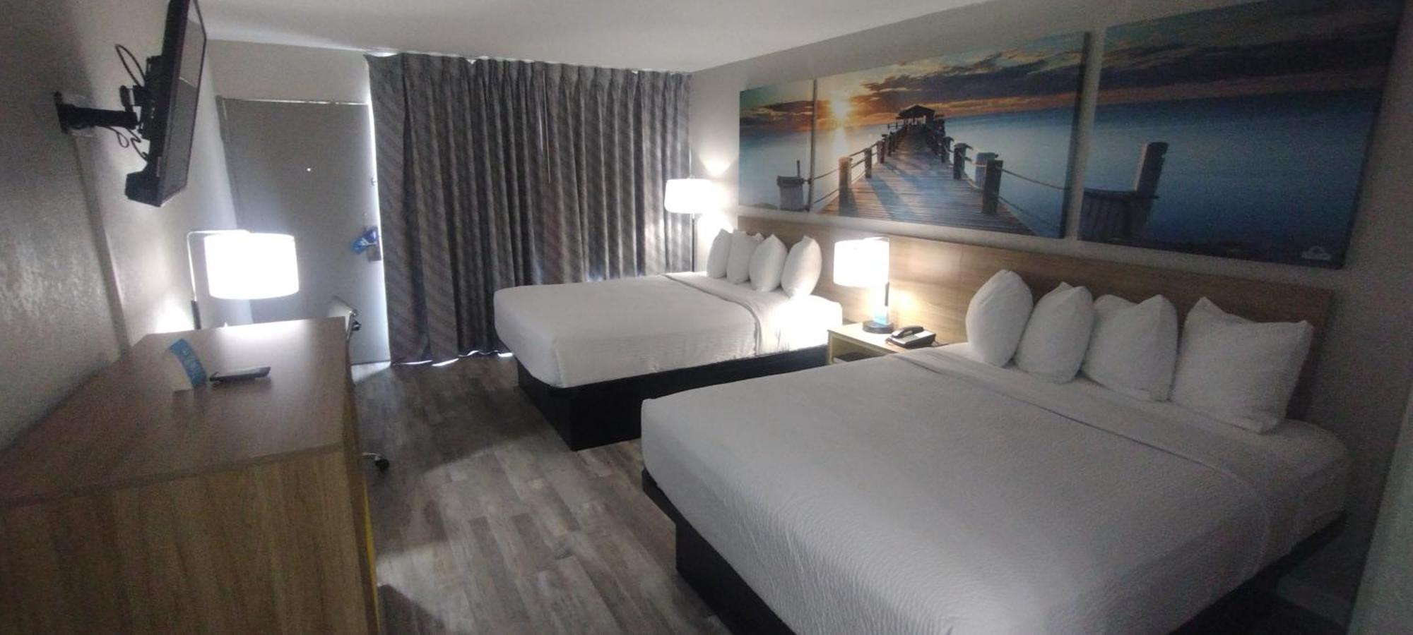 Days Inn By Wyndham Wildwood I-75 Экстерьер фото