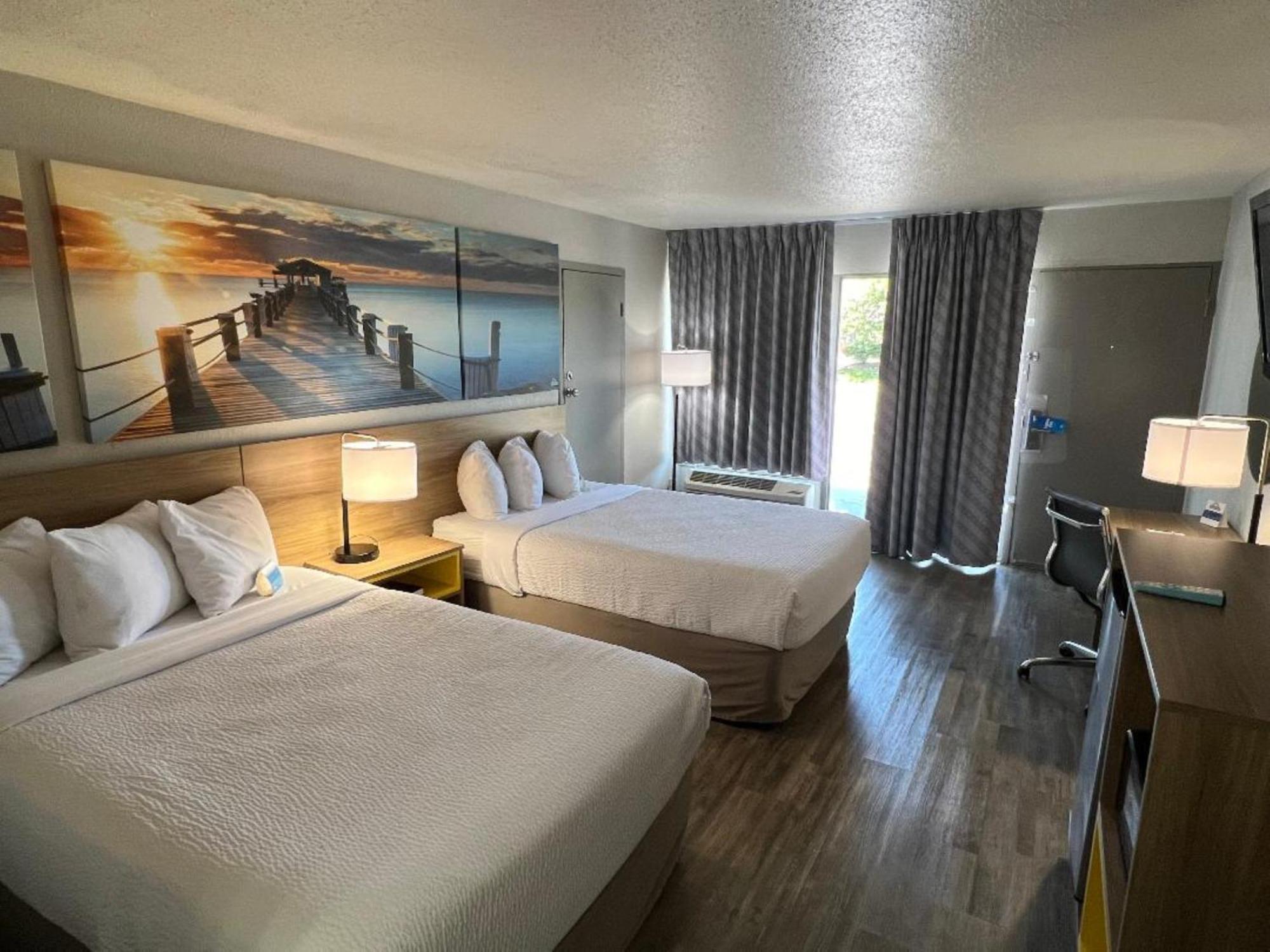 Days Inn By Wyndham Wildwood I-75 Экстерьер фото