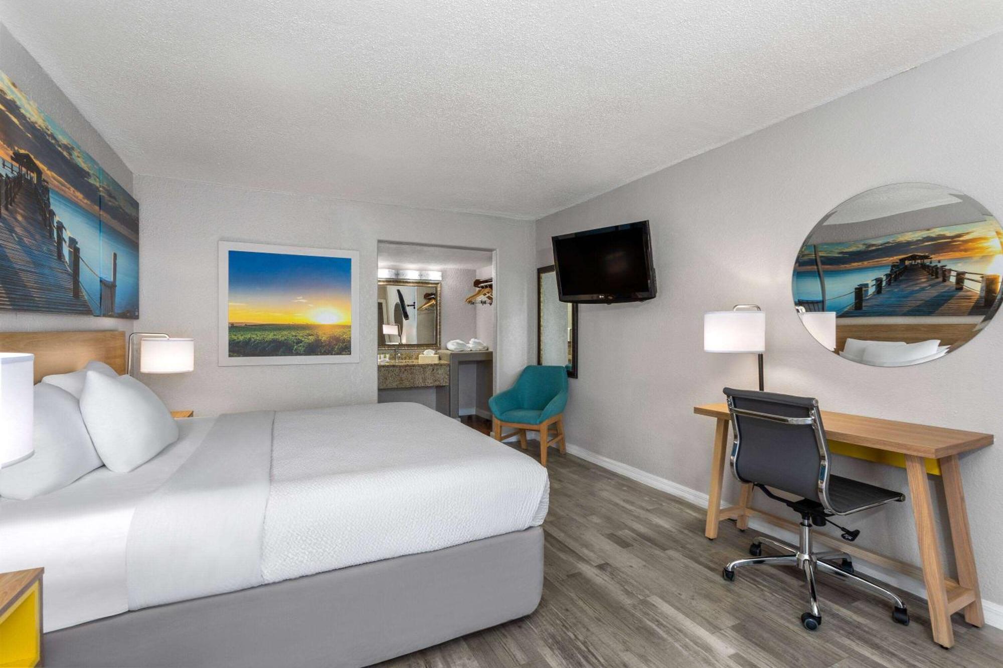 Days Inn By Wyndham Wildwood I-75 Экстерьер фото