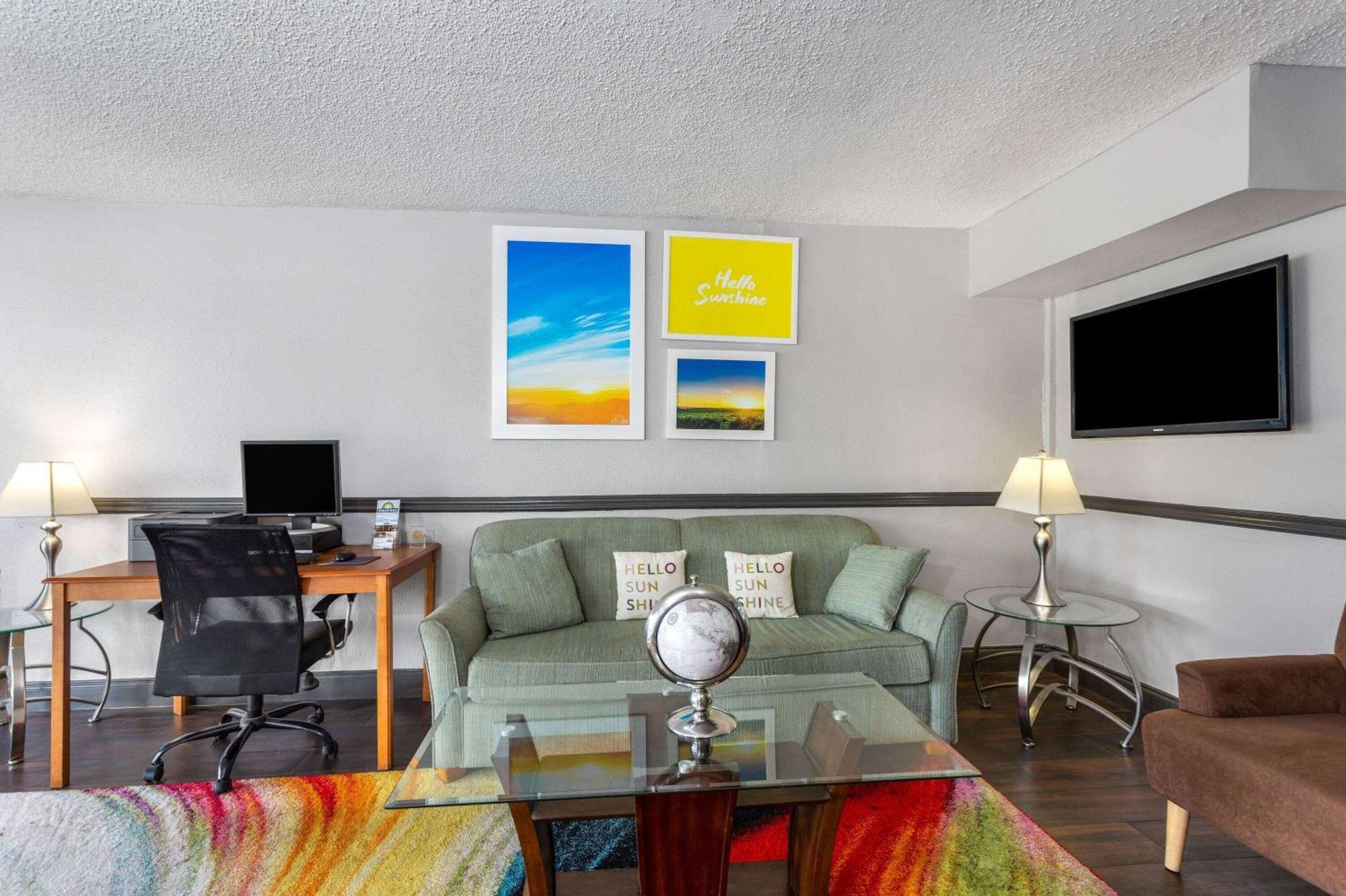 Days Inn By Wyndham Wildwood I-75 Экстерьер фото